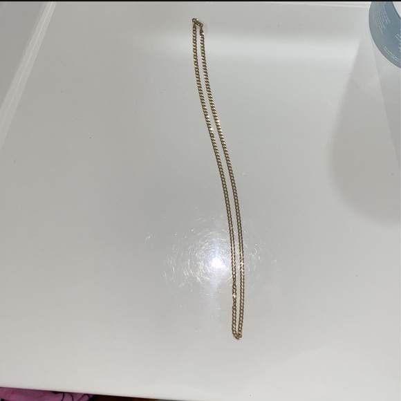 10K Yellow Gold 20” Cuban Link Necklace - Picture 4 of 4